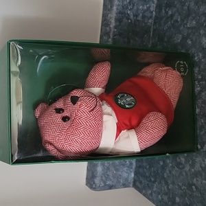 Starbucks 2016 holiday bear